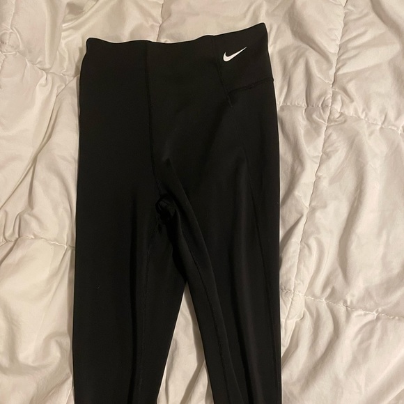 Super cute nike leggings - Picture 1 of 1